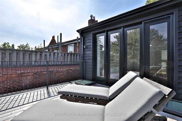 For Lease - 305 Crawford Street, Toronto, Ontario - Photo 1