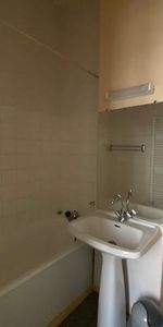 Location Appartement 1 pièce 12m² POITIERS 86000 - Photo 3
