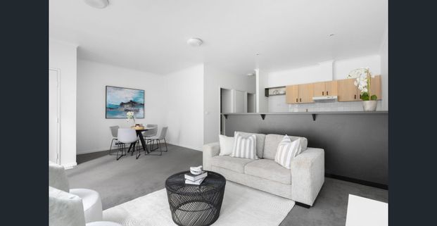 Full Furnished Boutique Two Bedrooms apartment in the heart of CBD - Photo 1
