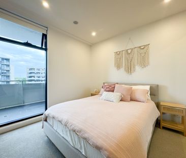 Modern 1 Bedroom Unit in the heart of Penrith - Photo 3