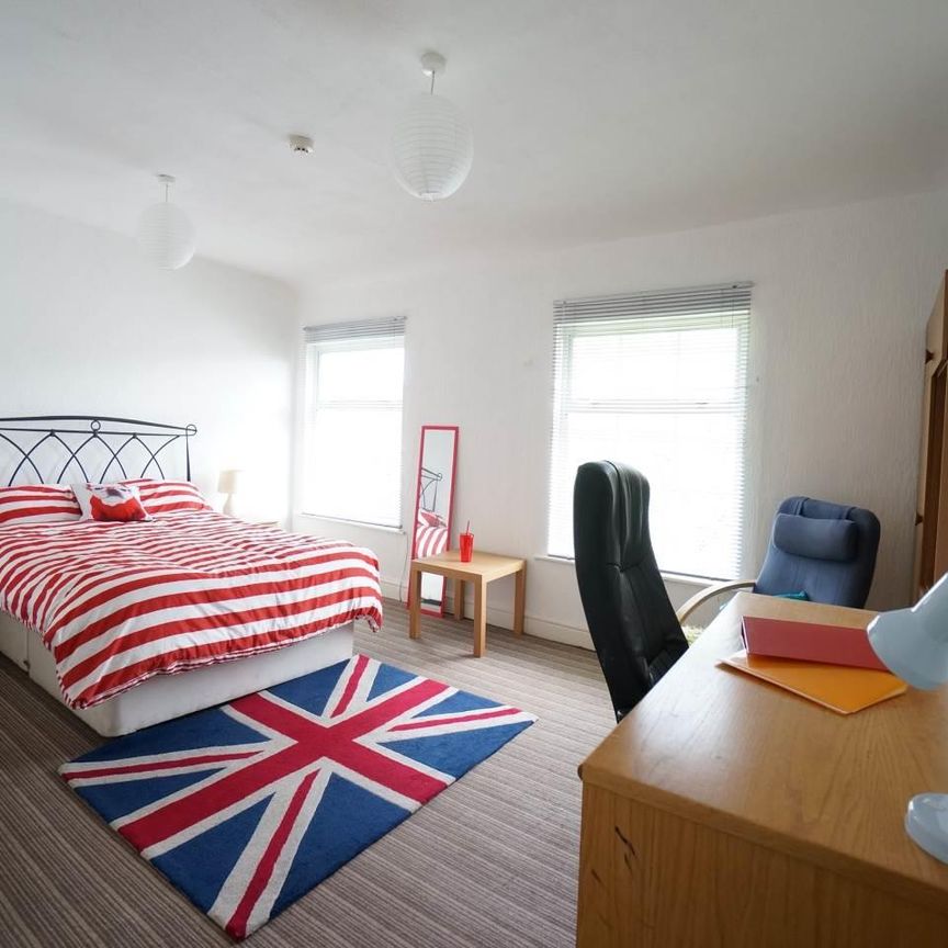3 Bryn Teg Terrace - Photo 1