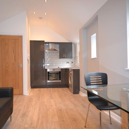 1 bedroom apartment to rent - Photo 3