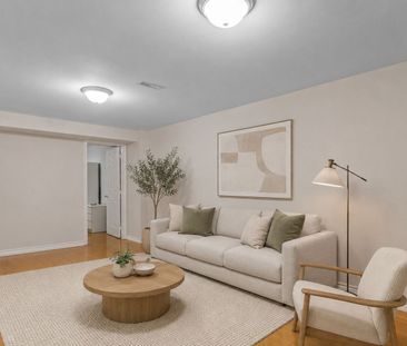For Lease - 66 Carrier Crescent, Vaughan, Ontario - Photo 5