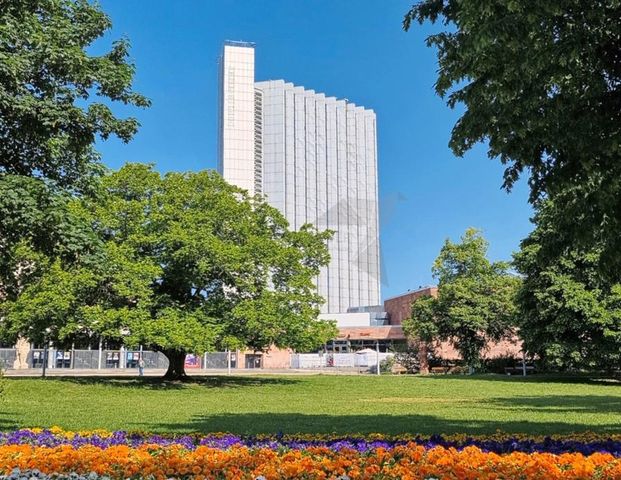 !! CITY-Wohnen !! Praktische Single-Wohnung mit Tageslichtbad - Foto 1