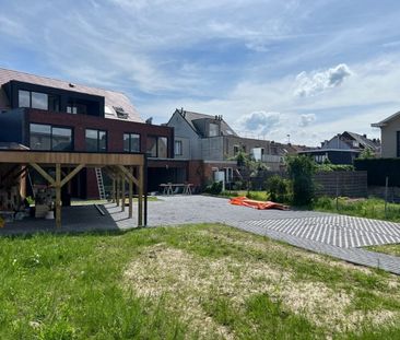 Centraal gelegen, gelijkvloers nieuwbouwappartement - Photo 2