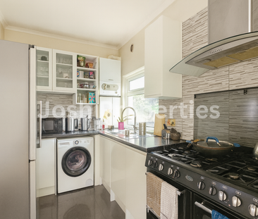 3 bedroom detached bungalow to rent - Photo 1