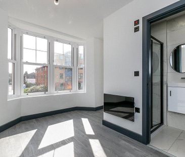 House share to rent - Photo 3