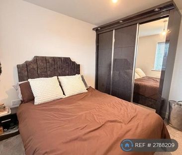 2 bedroom semi-detached house to rent - Photo 4