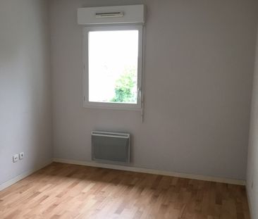 Location Appartement 2 pièces 40m² - Photo 2