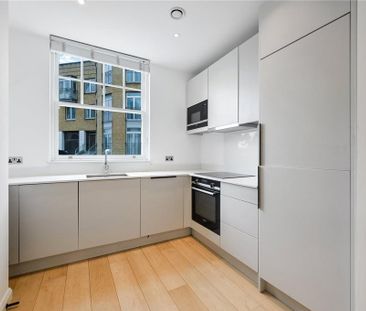 4 bedroom terraced house to rent - Photo 3