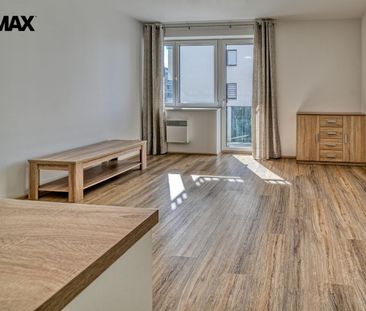 Pronájem bytu 1+kk 32 m² - Фото 1