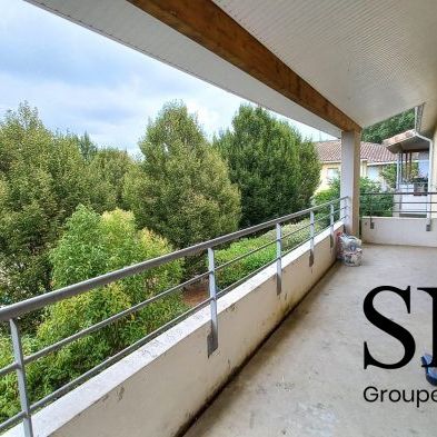 T2 AVEC BALCON ET 2 PARKINGS - Photo 1