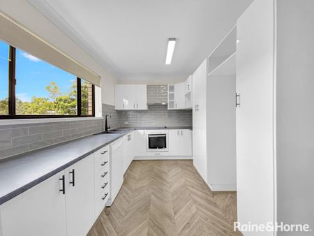 4/29 Bellevue Terrace, St Lucia, QLD 4067 - Photo 2