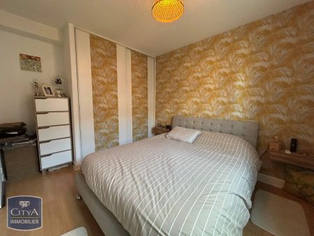 Appartement à louer 3 pièces 69m² - Photo 2