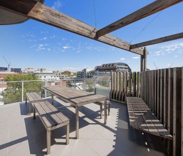 Stylish 2-bedroom apartment in the heart of Fitzroy - Photo 5