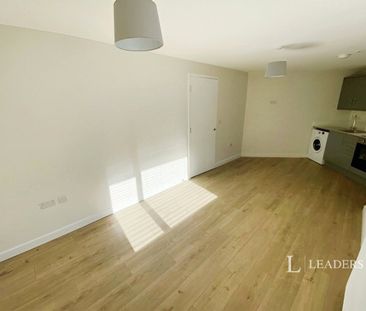 2 bedroom apartment to rent Bretton Green, Bretton, Peterborough, C... - Photo 4