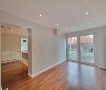 Fox Covert, Leicester - Photo 6