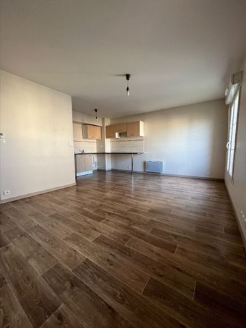 Location Appartement 2 pièces 51m² - Photo 4