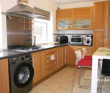 Armstrong Crescent, New Barnet, EN4 - Photo 6