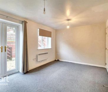 3 bedroom townhouse to rent - Photo 1