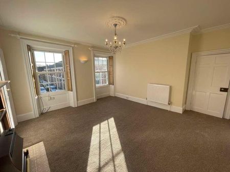 Westmoreland Street, Harrogate, North Yorkshire, HG1 - Photo 3