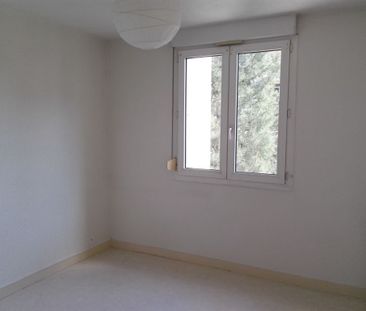 Appartement - 2 pièces - Jaude/Banque de France - Photo 2