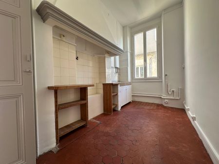 Location appartement Marseille 5ème (13005) - Photo 4