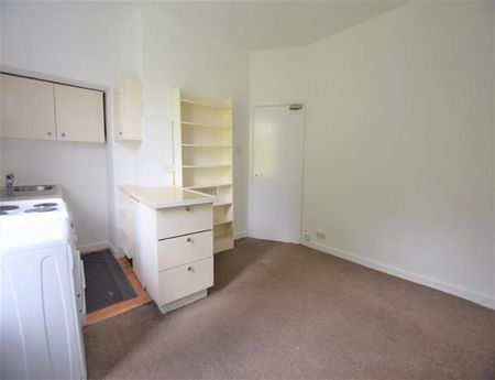 1 Bedroom Apartment To Let - Photo 3