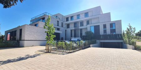 Gelijkvloers app. te huur in Hoeselt voor € 1.500 met 2 slaapkamers - Foto 3