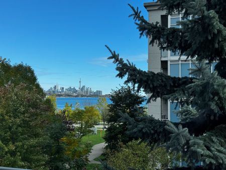 For Lease - 2119 Lake Shore Boulevard Unit# 314, Toronto, Ontario - Photo 3