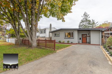 1932 Jones Avenue, North Vancouver (UNFURNISHED) - Photo 5