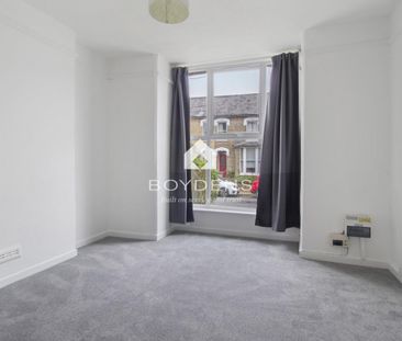 Salisbury Avenue, COLCHESTER - Photo 1