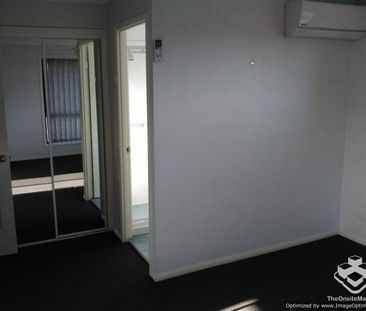 3 Bedroom Townhouse Available 25-10-2024 - Photo 2