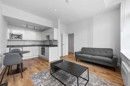 West Smithfield, London, EC1A 9HZ - Photo 4