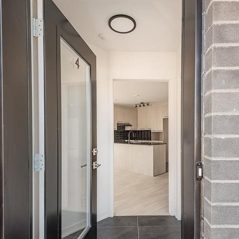 Appartement à louer - Brossard (Noms de rues (C)) Appartement à louer - Brossard (Noms de rues (C)) - Photo 1