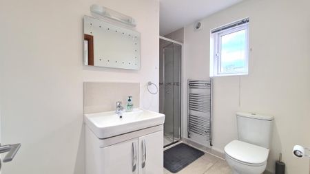 Studio to rent - Photo 4