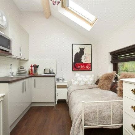 Studio to rent - Photo 1