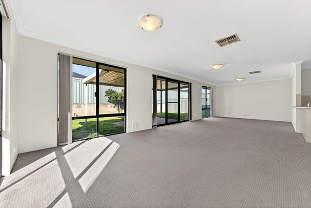 180 Baltimore Parade, Merriwa WA 6030 - Photo 1