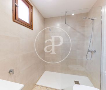 2 bedroom luxury penthouse for rent in Palma de Mallorca, Spain - Photo 6