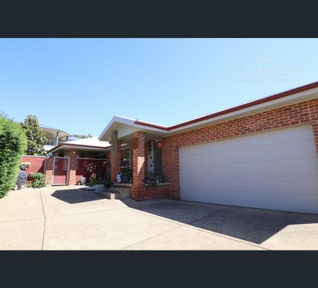 84 Stanley Street, Kooringal, NSW 2650 - Photo 4