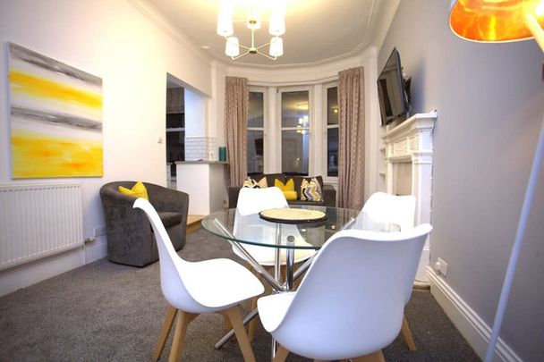 Byres Road - Photo 1