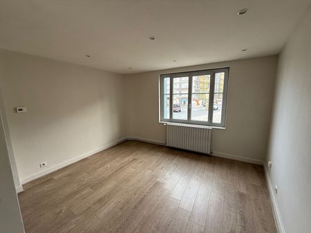Location appartement 1 pièce, 31.82m², Bourg-en-Bresse - Photo 4