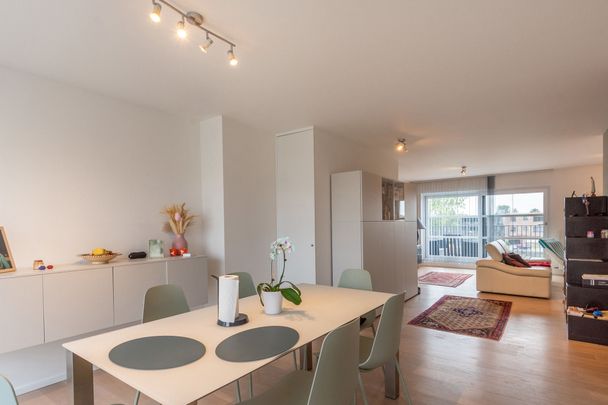 Modern duplex appartement met uitzicht op het kanaal - Photo 1