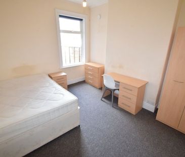 4 bedroom house share to rent - Photo 2