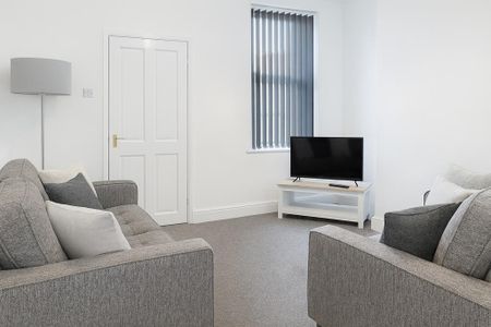 3 bedroom house to rent - Photo 3