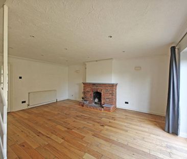 3 bedroom village house to rent - Photo 2