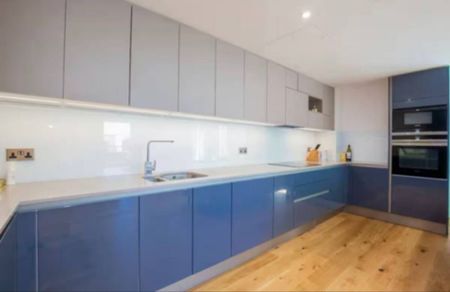 3 Bed Flat, Montgomery Court, W2 - Photo 4