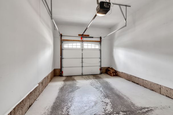 For Lease - 2394 Alstep Way, Oakville, Ontario - Photo 1