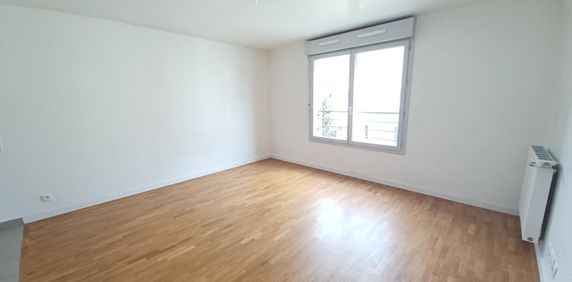 location Appartement F1 DE 31.4m² À PARIS 19èME - Photo 2