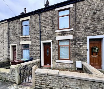 2 Bedroom Terraced To Let - Photo 3